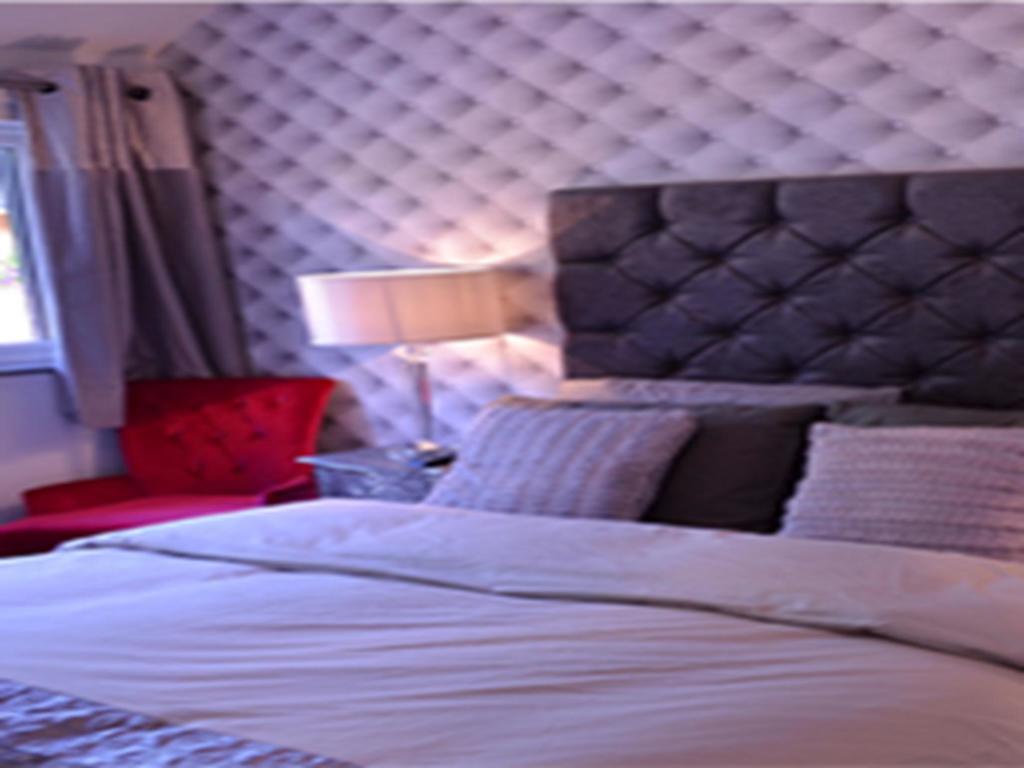 The King William IV Bed & Breakfast Royston Phòng bức ảnh